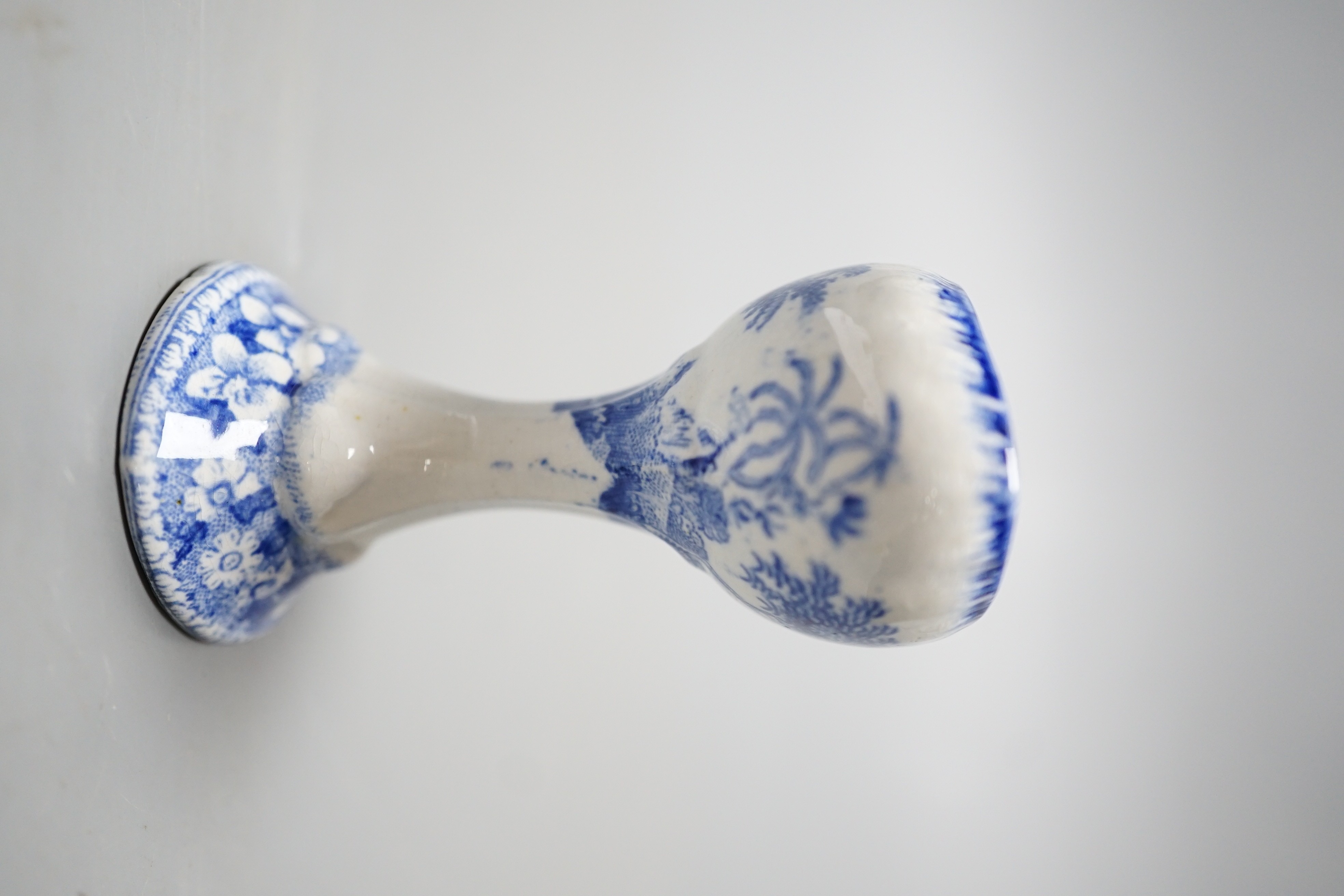 A Spode blue and white transfer printed pottery eye bath, early 19th century 6.9cm high